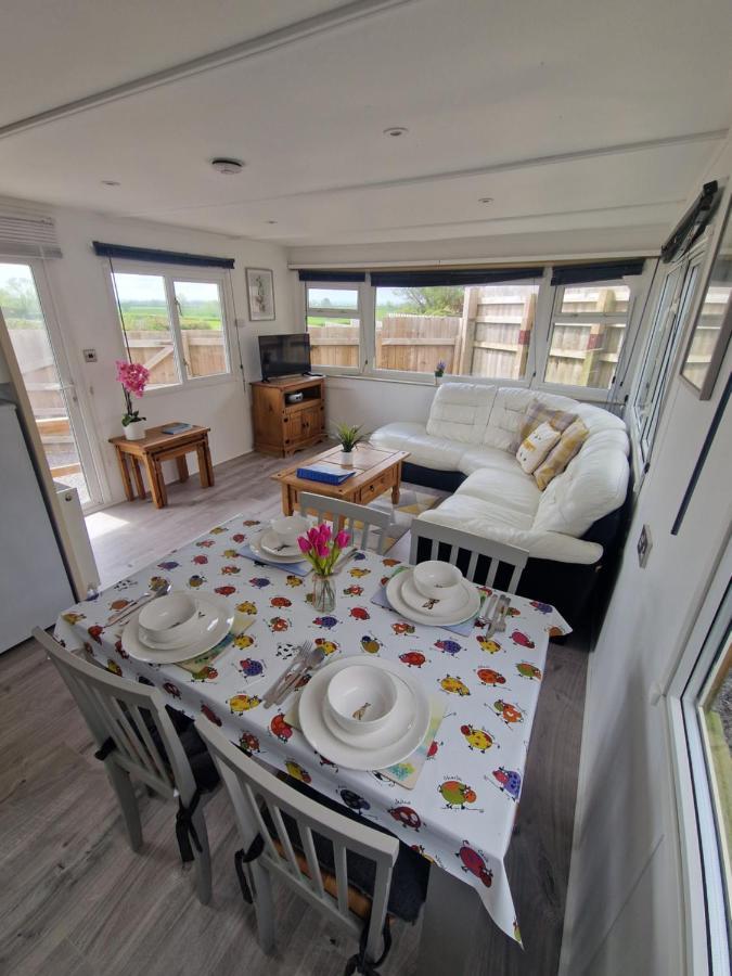 וולס Featheredge Corner Lodge מראה חיצוני תמונה