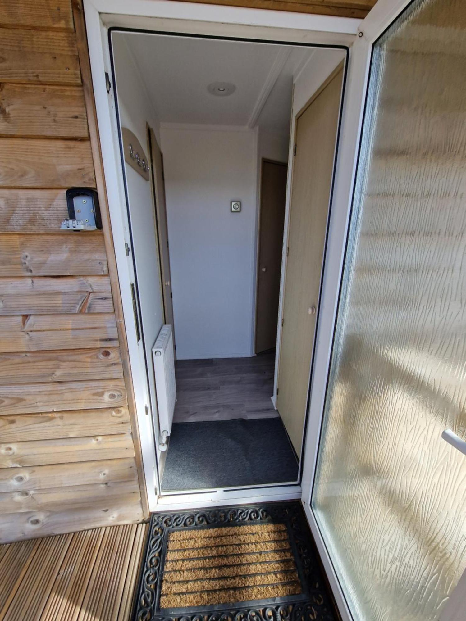 וולס Featheredge Corner Lodge מראה חיצוני תמונה