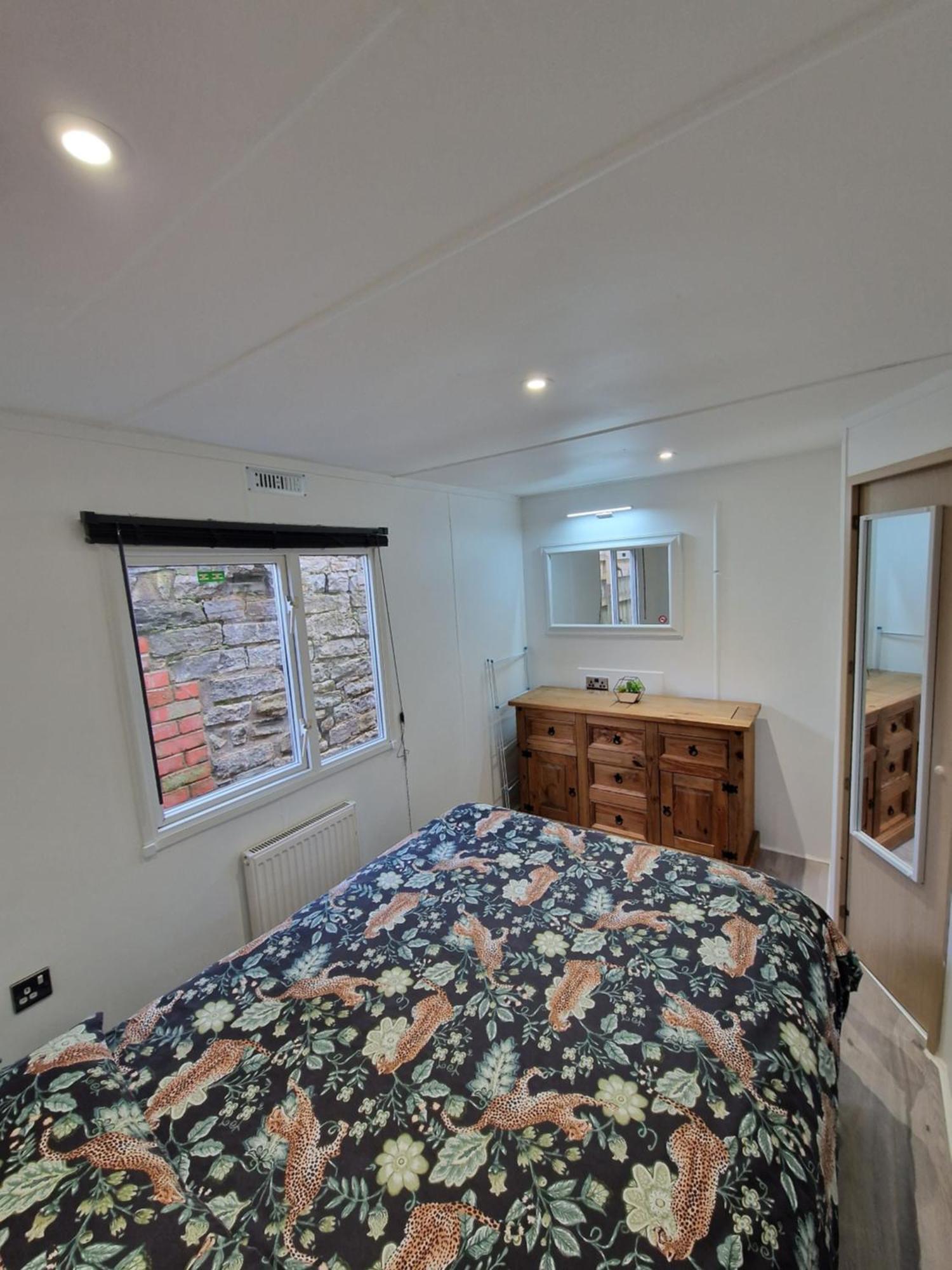 וולס Featheredge Corner Lodge מראה חיצוני תמונה